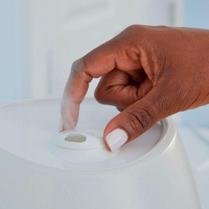 Vicks Top Fill 0.5 gallon Ultrasonic Cool Mist Humidifier - White - Shop Home Med