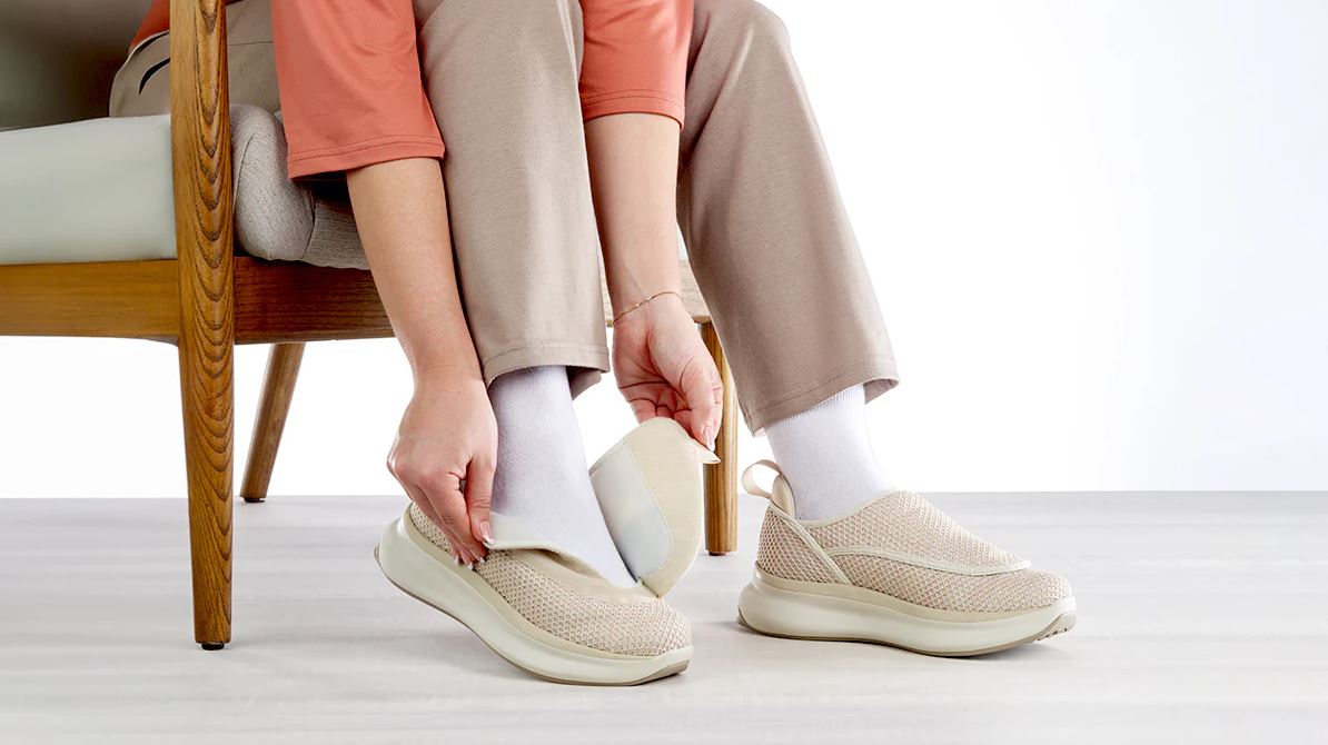 3 Best Walking Shoes for Seniors