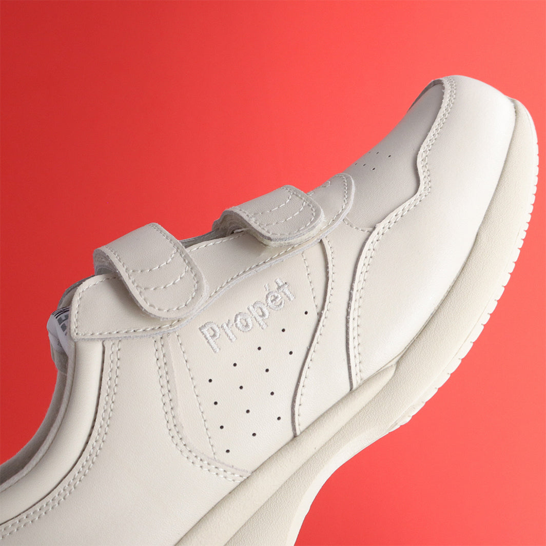 Zapatos para caminar sin cordones con correa LifeWalker de Propet Footwear para hombre, aptos para diabéticos y ortopédicos