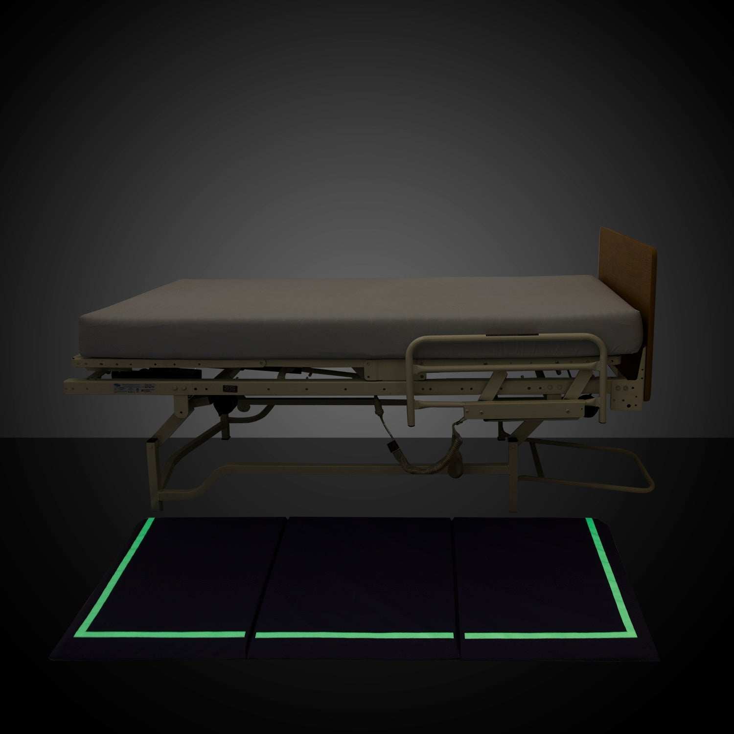 NY Ortho Tri-Fold Beveled Fall Mat With Glow Strips