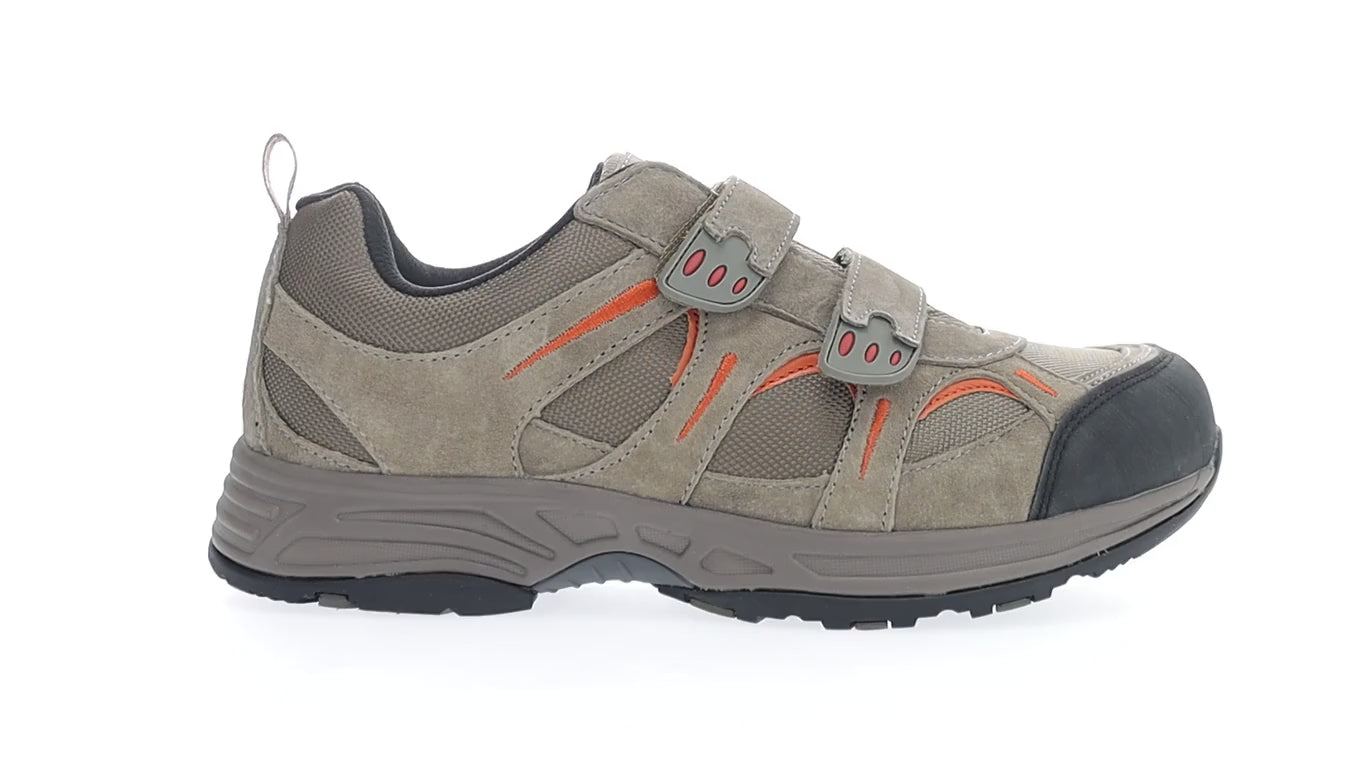 Cargar vídeo: Zapatillas deportivas sin cordones Connelly Strap para hombre de Propet Footwear, aptas para diabéticos y ortopédicos