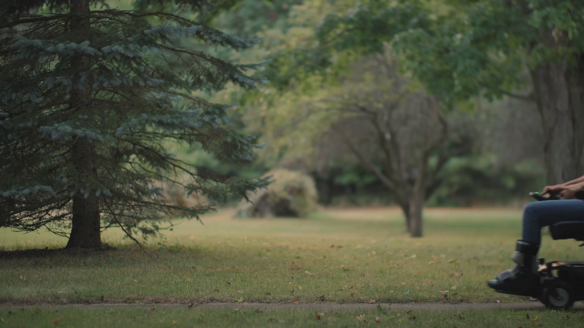 Load video: SuperHandy GoRide CRZ Powerchair - 300lb Capacity Rear-Wheel Drive 6.7 Mile Range Power Wheelchair