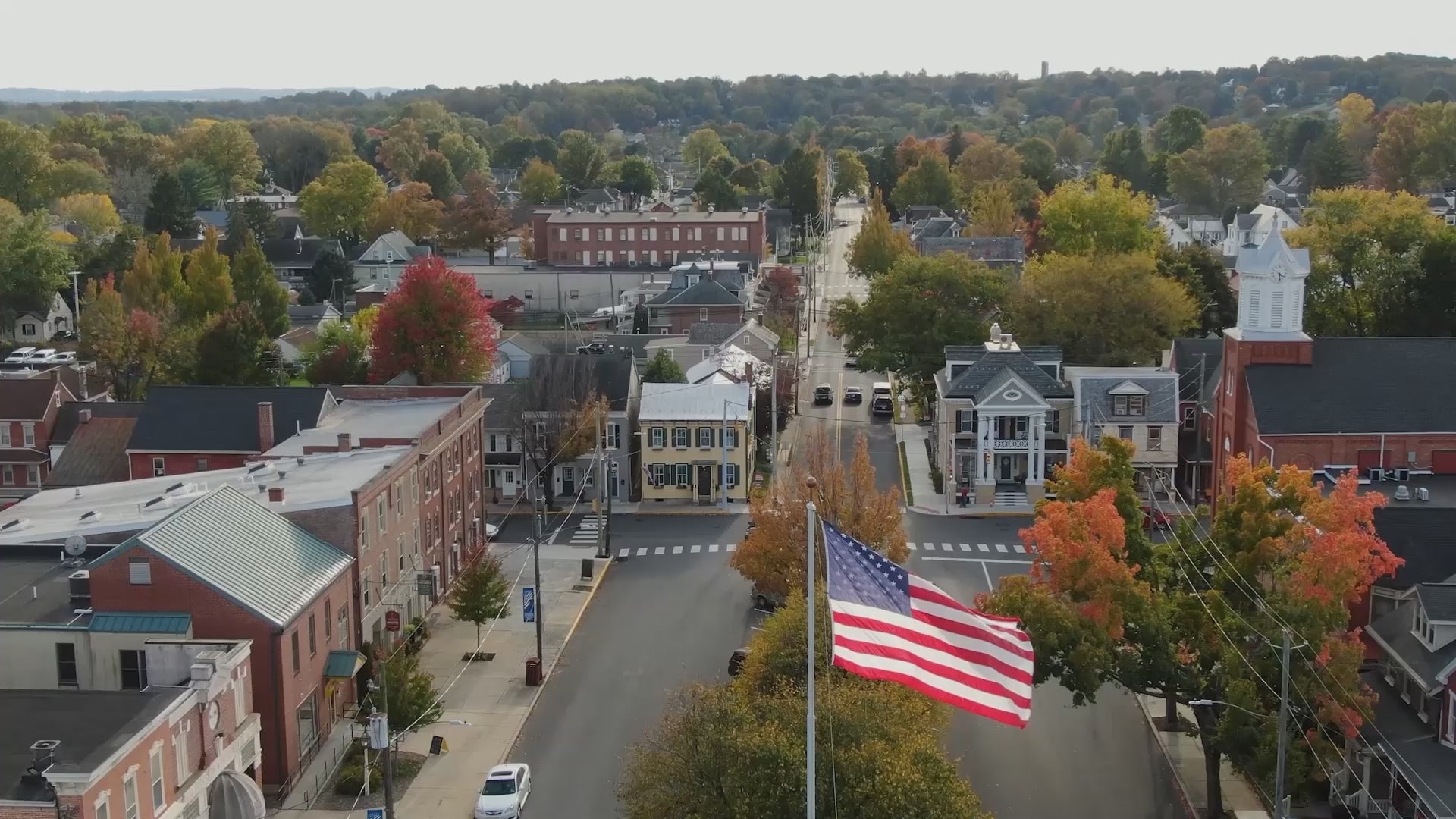 Load video: Metro Mobility M1 Series 4-Wheel Travel Mobility Scooter