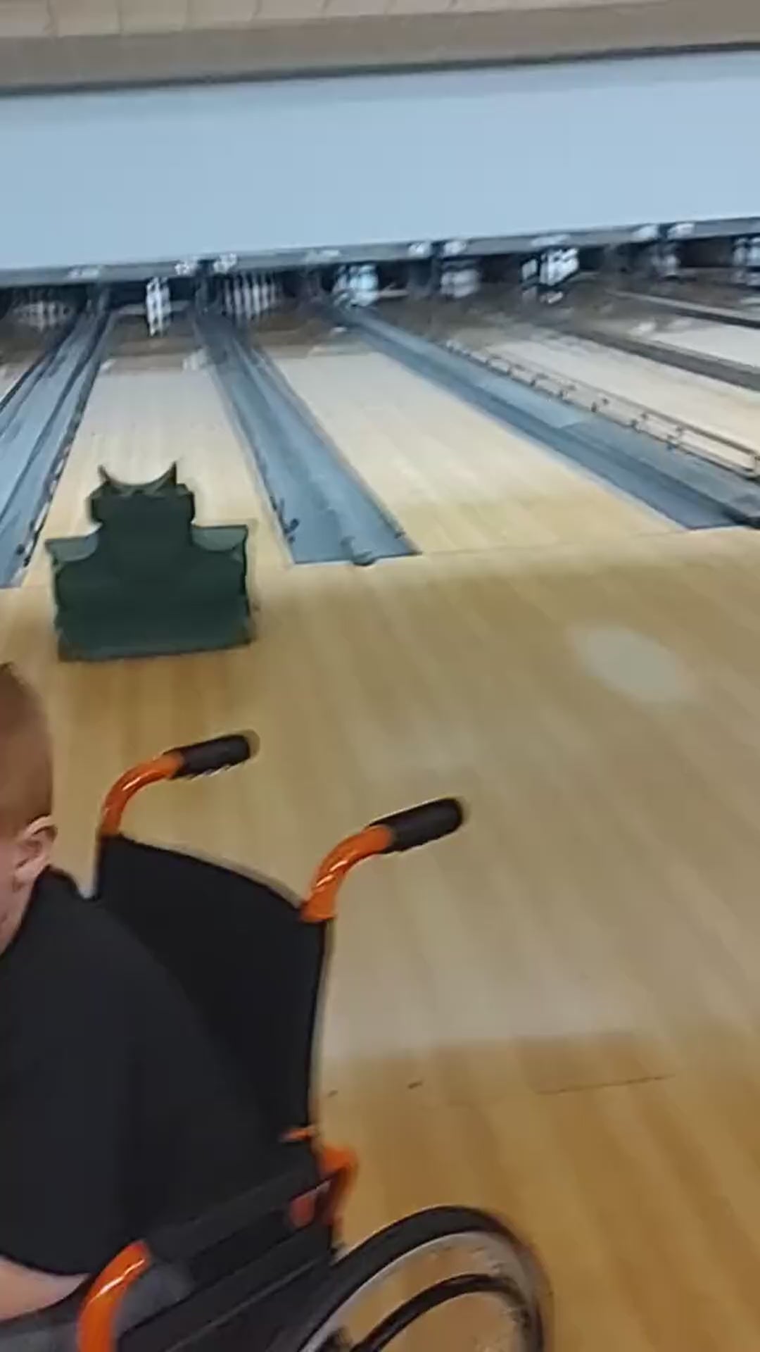 Load video: Circle Specialty Ziggo Lightweight Kids Wheelchair